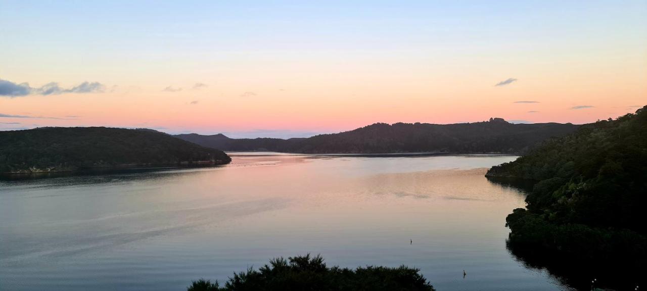 Boho Hill Apartment - Great Barrier Island Escape Okiwi ภายนอก รูปภาพ