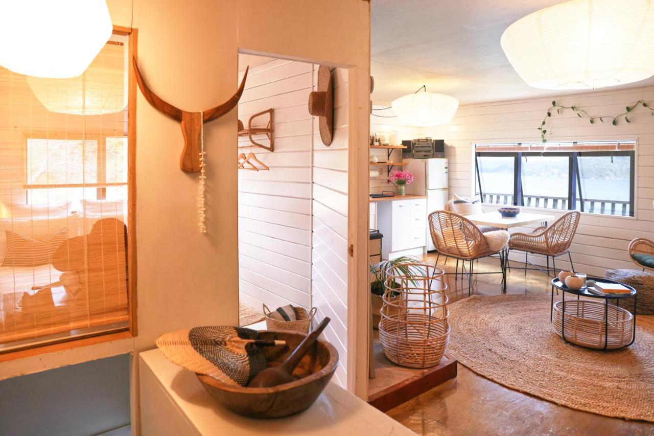 Boho Hill Apartment - Great Barrier Island Escape Okiwi ภายนอก รูปภาพ
